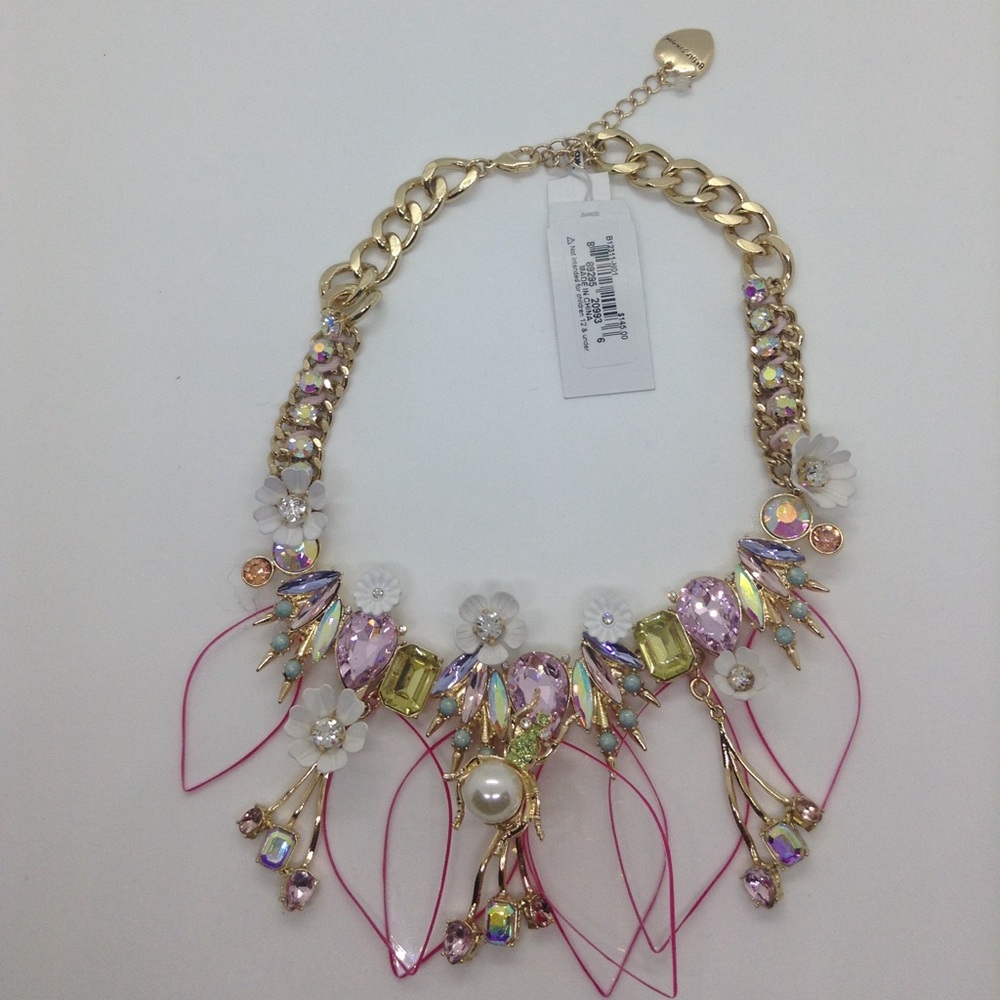 Betsey Johnson buzz off flower necklace